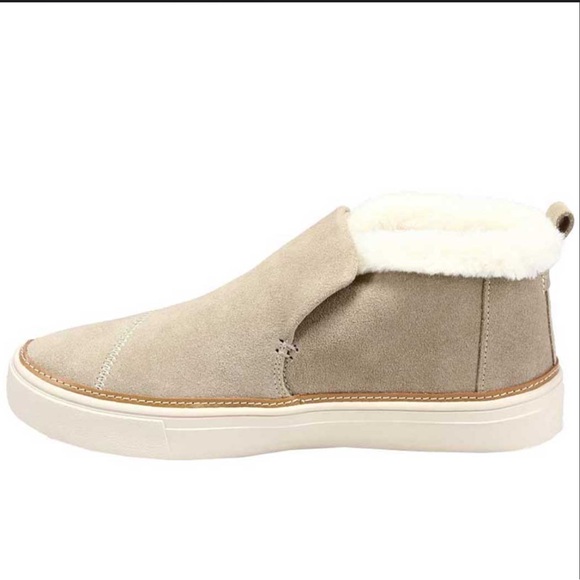 TOMS Women’s Paxton Shoe/Sneaker - Picture 2 of 8